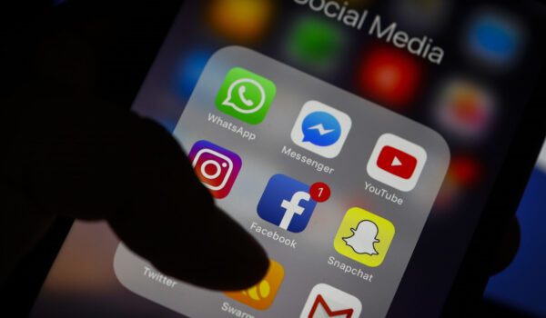 UAE to prosecute group of social media users for violating content standards