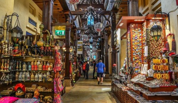 Dubai Reminds Shop Owners To Follow New Storefront Signage Rules