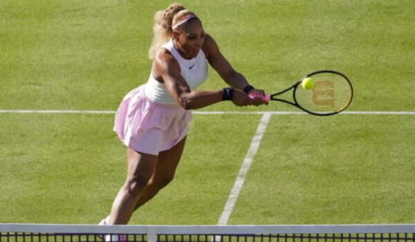 Serena Williams makes sensational return at Queen’s Club after four years away