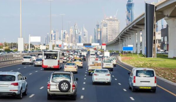 Dubai Police Offers Free Car Inspections to Beat Summer Heat